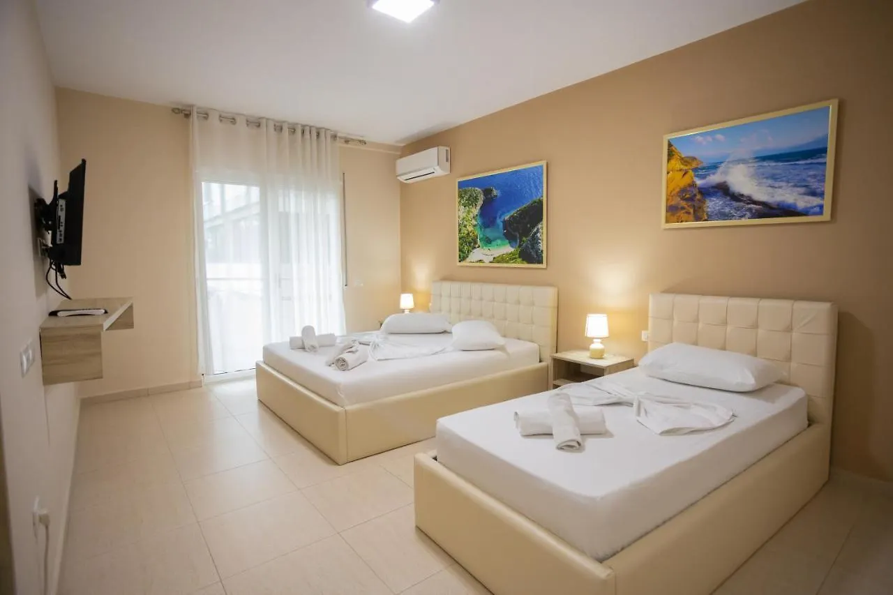 Jordan'S Hotel Влёра
